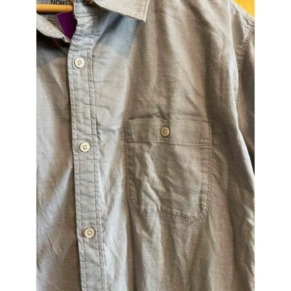 Size XXL The North Face Men's Short Sleeve Shirt